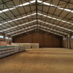 Alquilo Galpon Al Norte!!! Ubicado En El Complejo Industrial Del Norte 