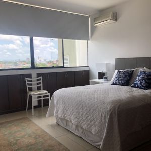 Departamento De Lujo Amoblado De 2 Dormitorios.