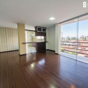 En Venta - Cbba - Departamento 2 Suites + Parqueo