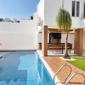 Casa De Lujo A Estrenar | Condominio Barrio Norte