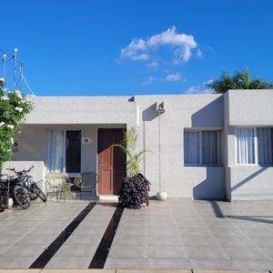 Hermosa Casa En Alquiler Zona Norte Condominio Sevilla Pinatar