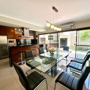 Casa Amoblada En Alquiler