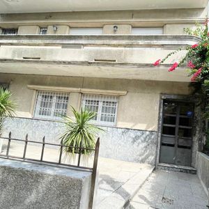 Bajo De Precio!!!!!muy Lindo Apartamento. Se Vende Con Renta