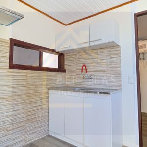 Se Alquila  Apartamento De 3 Dormitorios En Médanos De Solymar