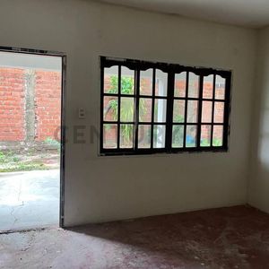 Casa En Alquiler – Calle Tacuaral, 3er Anillo Interno