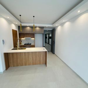 Departamento De Lujo En Venta A Estrenar – Equipetrol