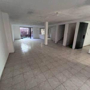 Casa En Alquiler En Barrio Brigida