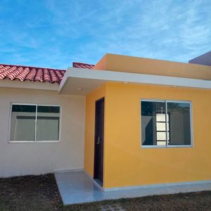 Casa En Venta Urbanizacion Akualand