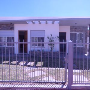 Hermosa Casa En Piriapolis