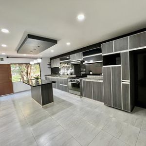 Casa En Venta El Urubo
