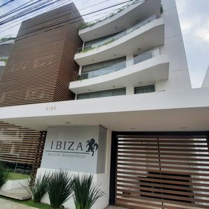 Amplio Departamento De 2 Dormitorios