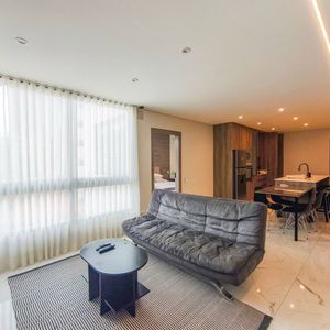 Departamento De Lujo De Un Dormitorio En Alquiler 