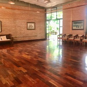 Amplia Casa En Venta Av. La Barranca Y Av. San Aurelio
