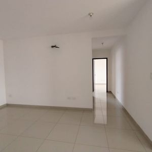 Departamento Amplio  De 2 Dormitorios  Condominio Torres Ingavi