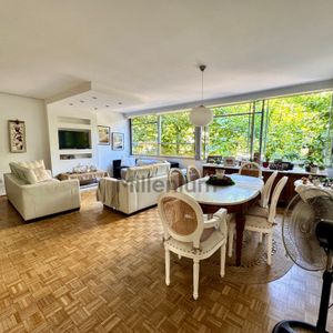 Venta Apartamento 3 Dormitorios + Servicio Completo Pocitos
