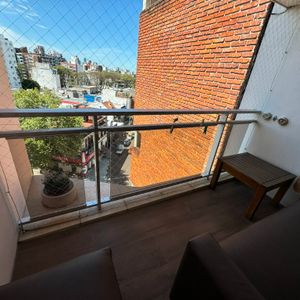 Dueño Alquila Luminoso Monoambiente Equipado Con Amplio Balcon Piso Alto