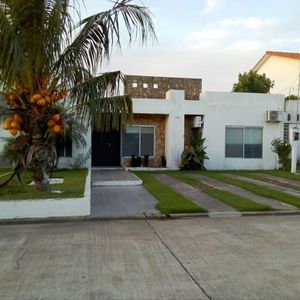 Hermosa Casa En Venta 