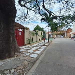 Casa Comercaila En Venta - Av. La Barranca 