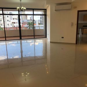 Amplio Departamento En Alquiler