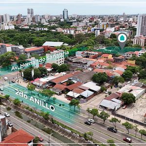 Terreno Amplio Sobre Avenida Centenario