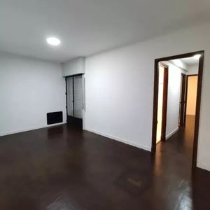 Venta Con Renta Centro, 1 Dormi, Piso 2 Al Contra Frente, Gc Bajos, Garaje