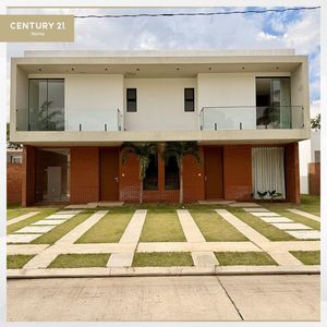 Casas Y Terrenos En Cond Jorori Norte 