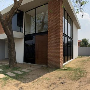 Herrmosa Casa En Alquiler Zona Sur 