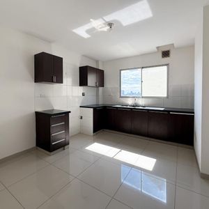 Amplio Departamento De 1 Dormitorio En Oferta