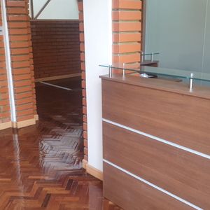 Oficina En Anticrético En Auquisamaña