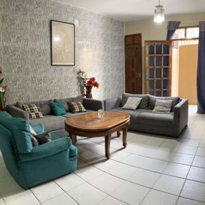 Hermosa Casa En Venta / Entre 3 Y 4 Anillo Mutualista Y Alemana