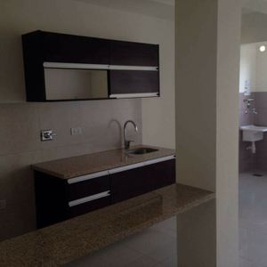 Alquiler Lindo Departamento En Condominio