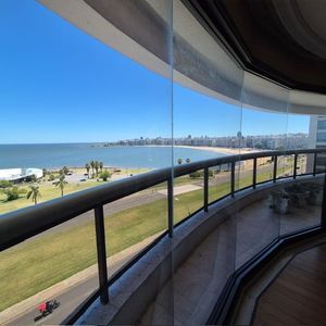 Hiper Lujoso Departamento Con Vista Inmejorable Panoramica En Montevideo