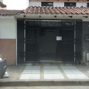 Local Comercial En Alquiler