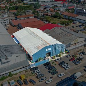 Galpon En Venta  Precio Terreno Sobre Avenida