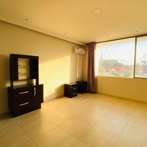 Casa En Anticretico Con Opcion A Venta En Montero 