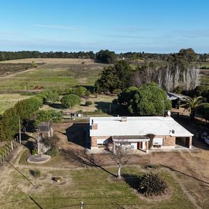 Venta De 3.5 Hás. Con Casa En Ruta 34 Y Ruta 87, R. De Pando