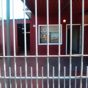 Dueña Alquila Casa Carrasco Norte