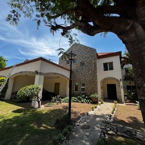 Casa En Alquiler - Norte
