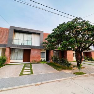 Casas En Venta – Condominio Joinville