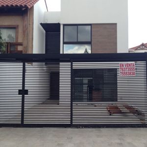 Casa A Estrena En Zona Avenida Alemana 2do Anillo