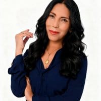 GEnia Frias