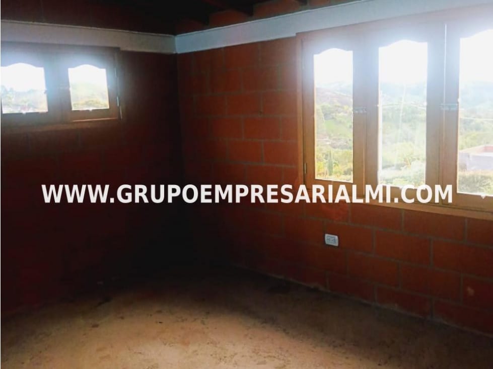 Apartaestudio en  Venta en La milagrosa, Marinilla