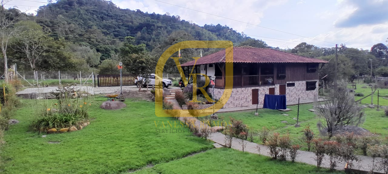 Finca en venta en Plestina, Salento