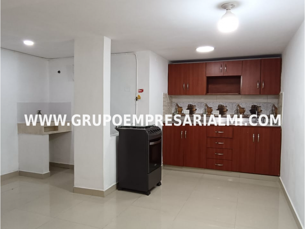Apartaestudio en  Venta en Prados de Sabaneta, Sabaneta
