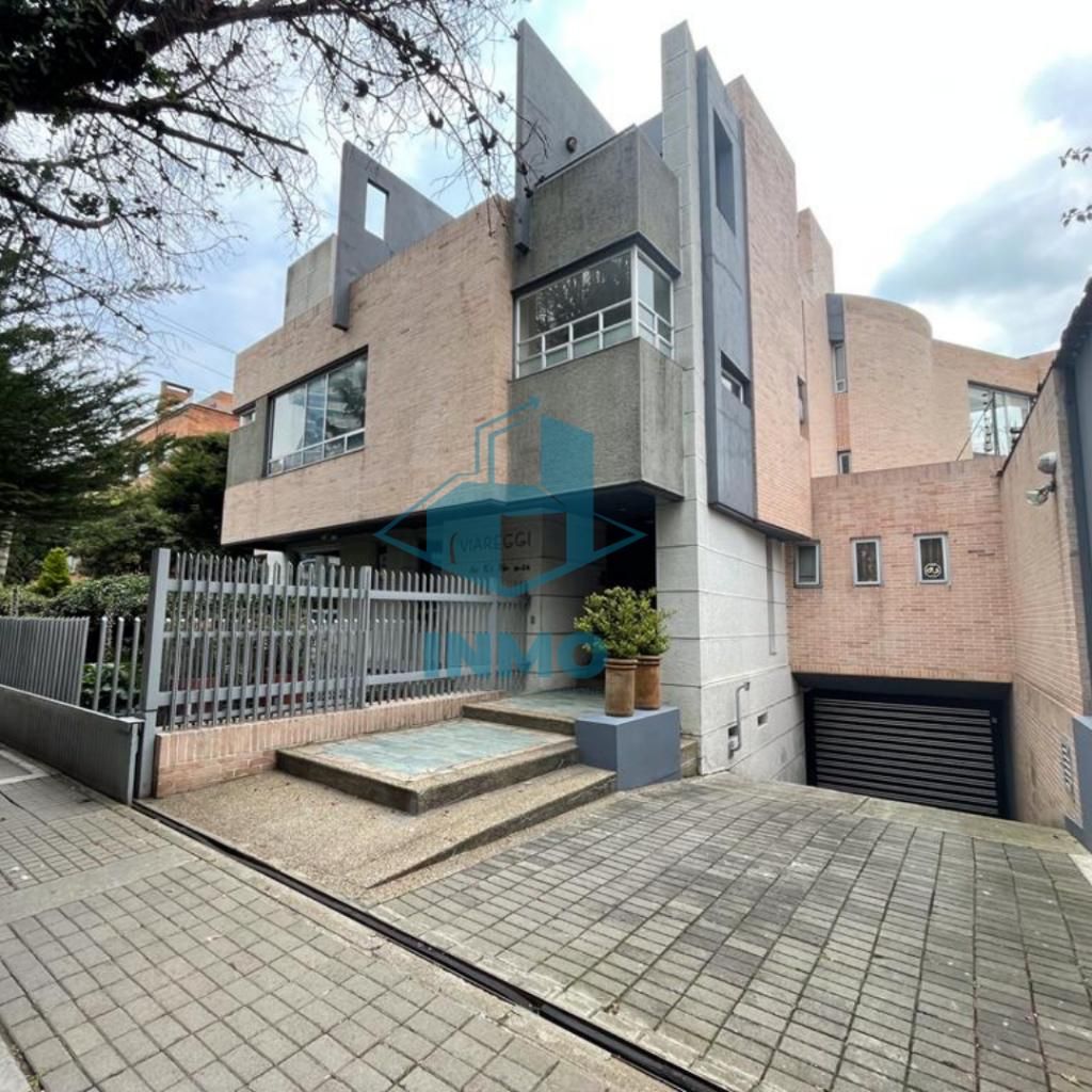 Apartamento en  Venta en Santa Ana Centro Comercial Boutique, Bogotá