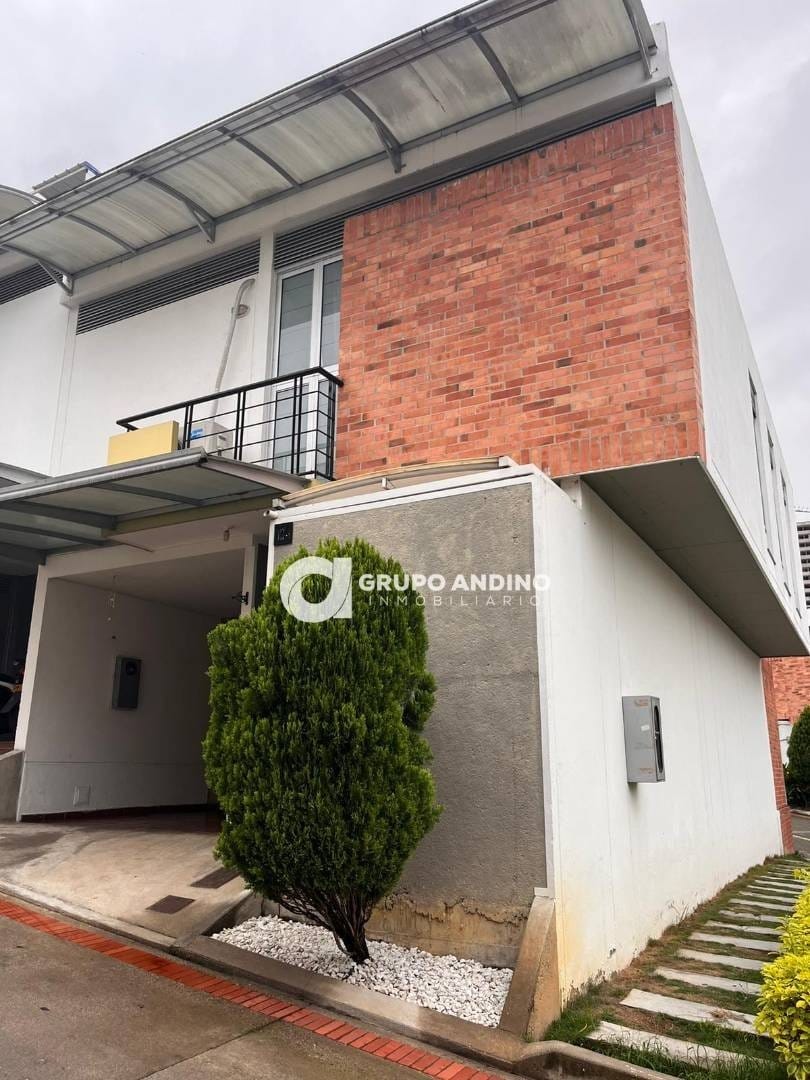 Casa en Venta en Anillo Vial, Floridablanca