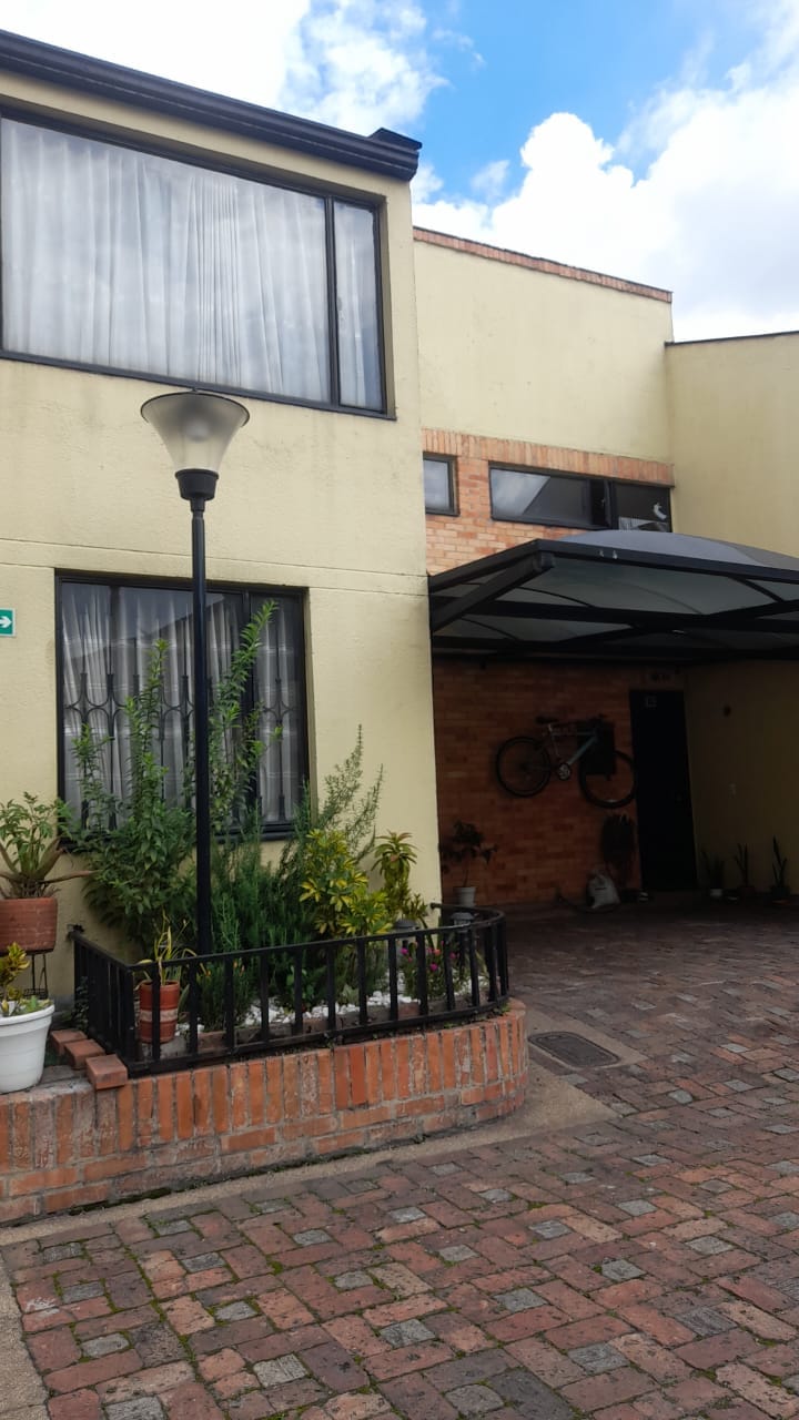 Casa en Venta en El rincon de los angeles, Bogotá