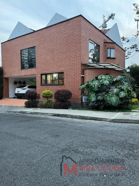 Casa en Venta en El Poblado, Medellín