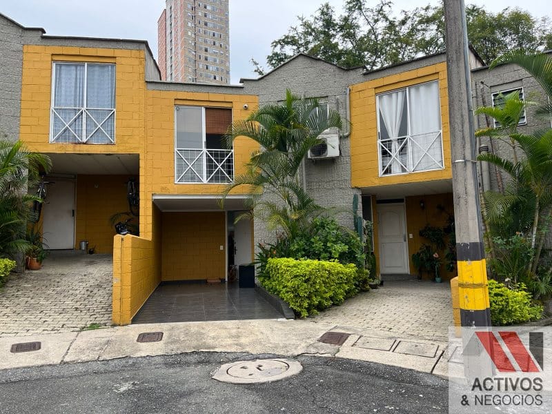 Casa en venta en La pilarica, Medellín