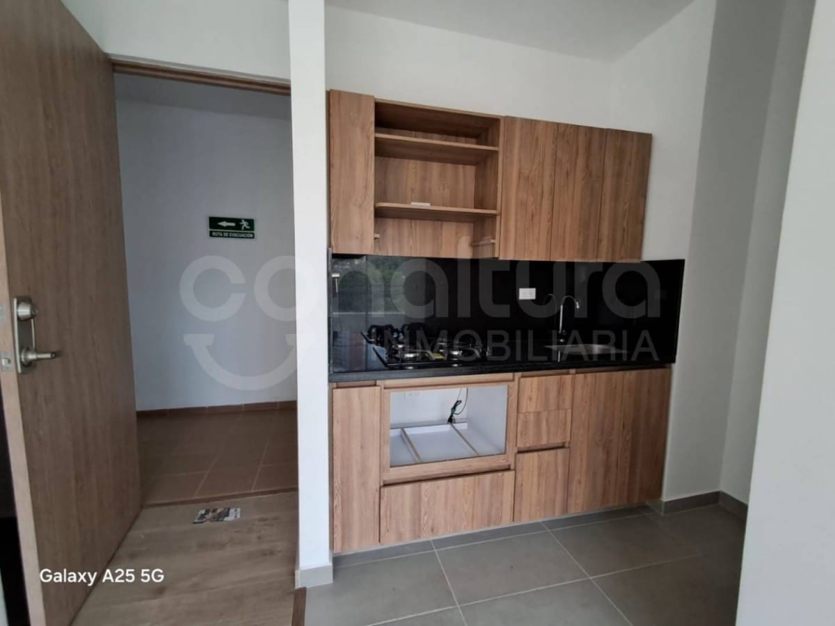Apartamento en Arriendo en Altomira, San jose